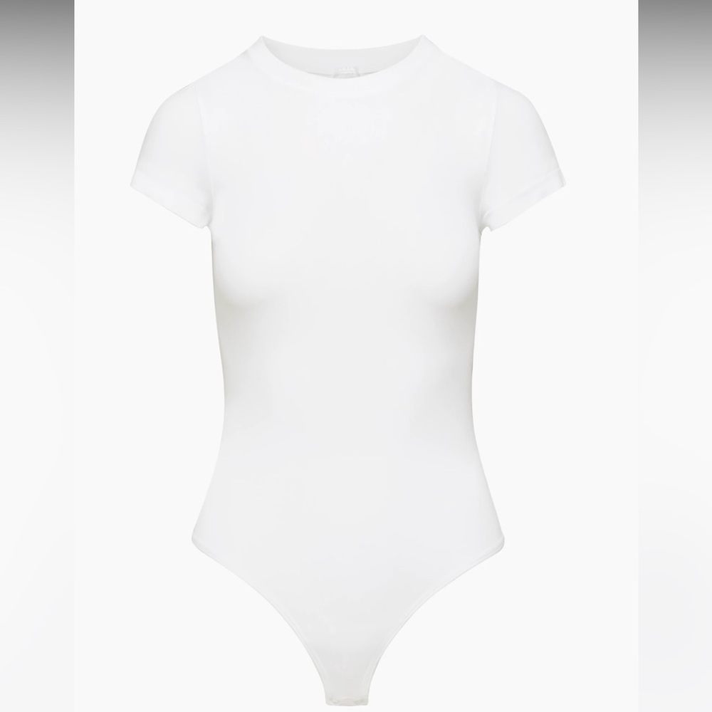 NWT Aritzia Sinchseamless Willow Bodysuit